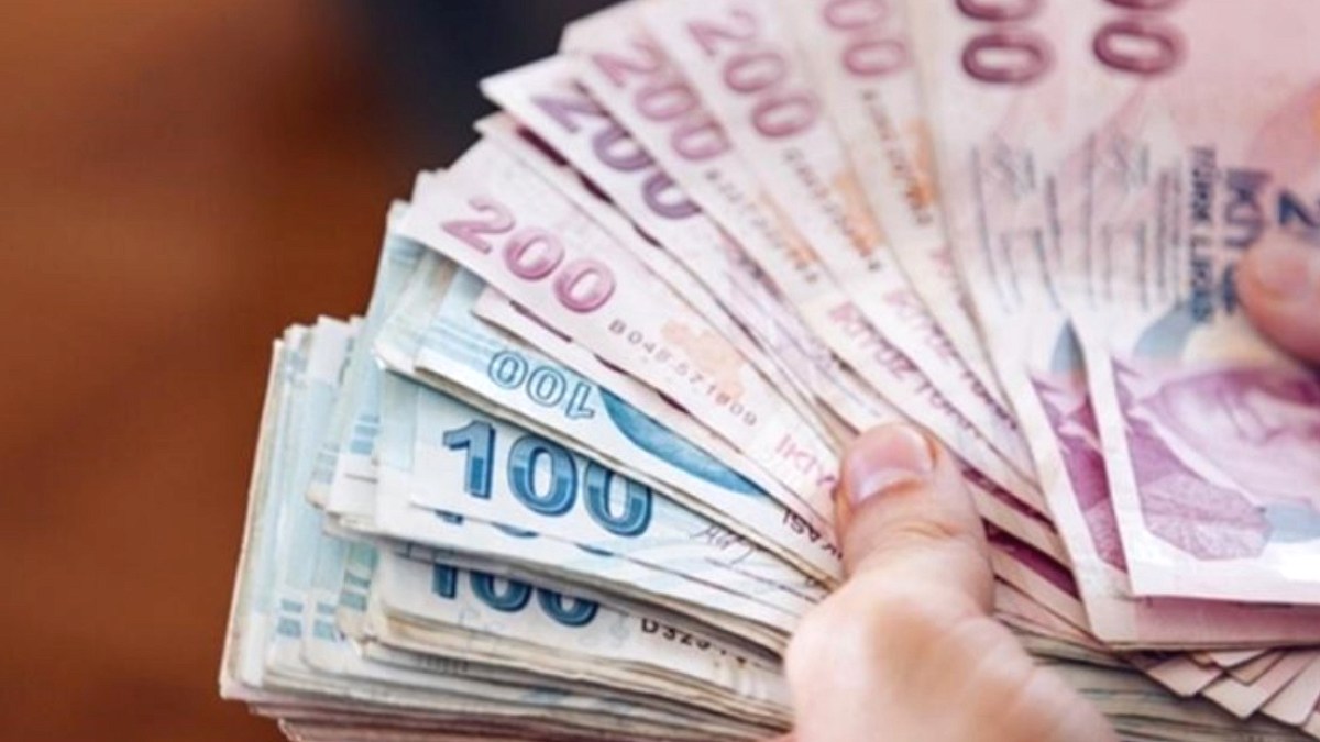 Bayram tatilinde 180 milyar liralık seyahat hacmi bekleniyor