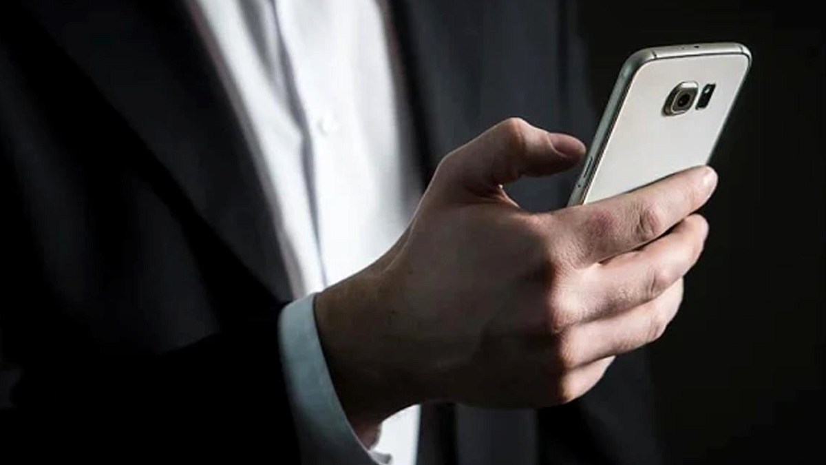 Cep telefonu ve tabletlere dev zam geliyor