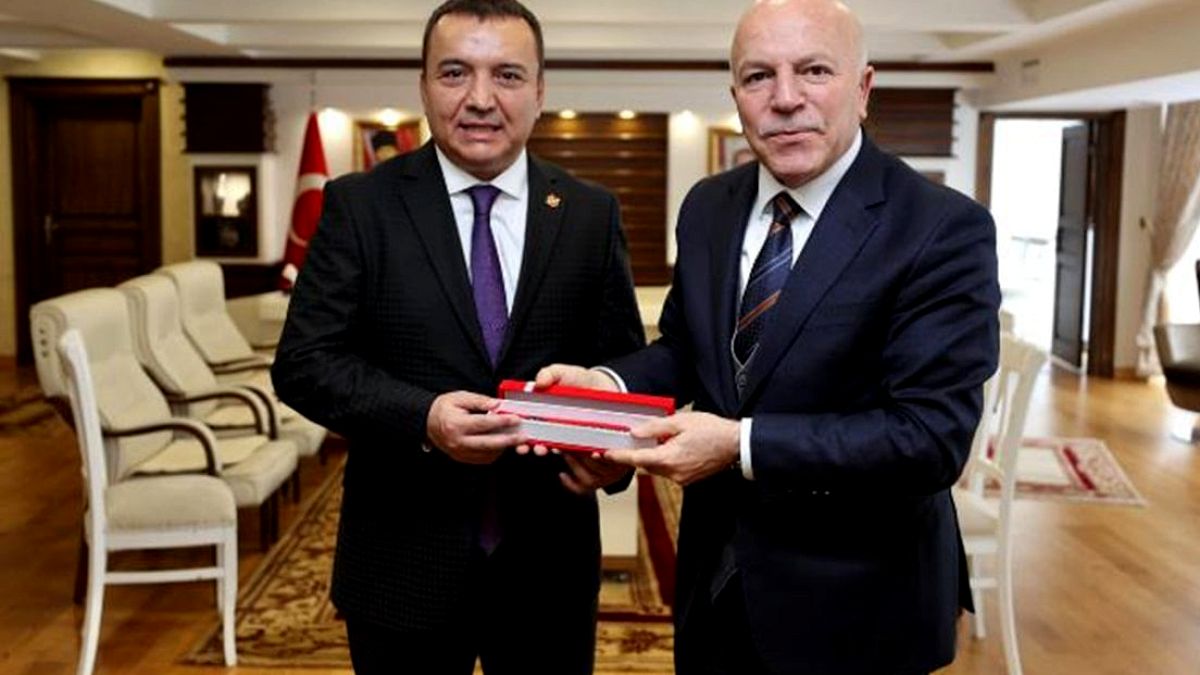 AKP'li belediyede hediyelik saltanatı
