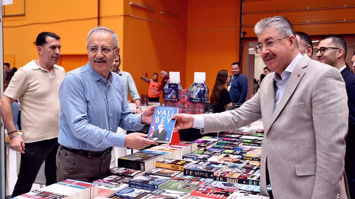 Vali Bey ‘Vali Bey’i anlattı: Örnek bir devlet adamıydı
