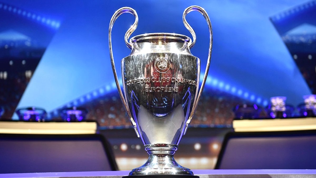 İşte UEFA turnuvalarında final maçlarının hakemleri!