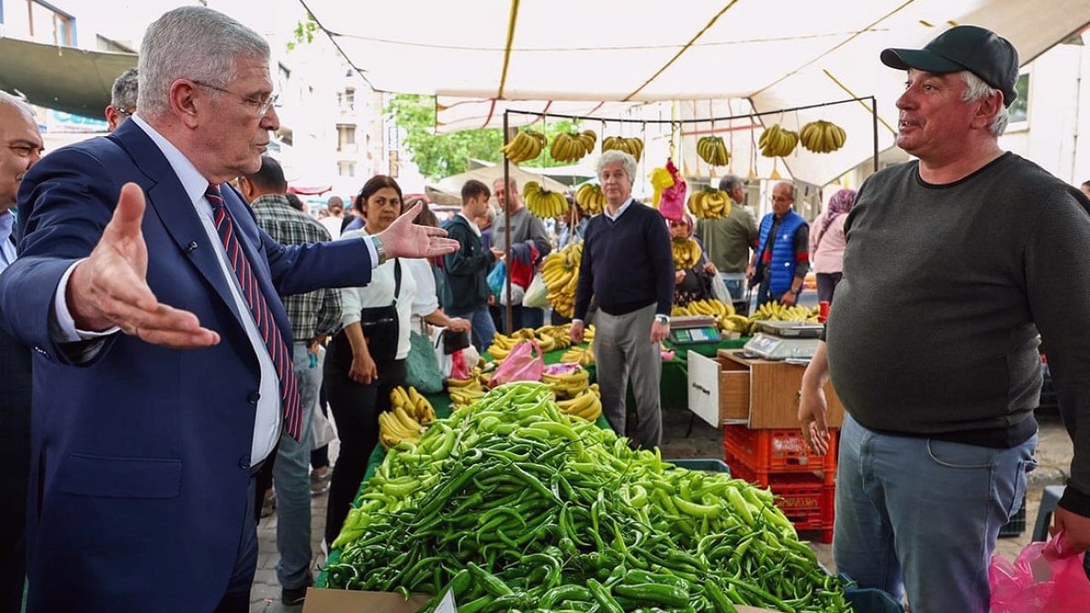 İktidarın milletle bağı koptu