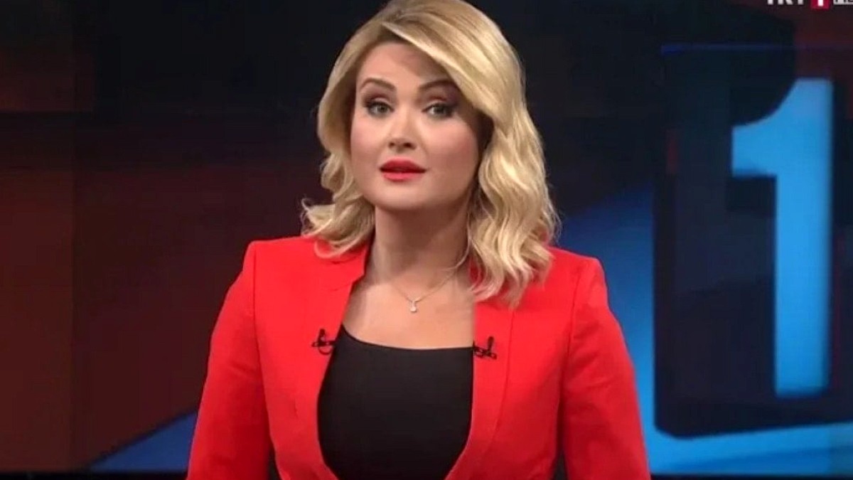 TRT spikeri canlı yayında söylediklerinin ardından apar topar yayından alındı