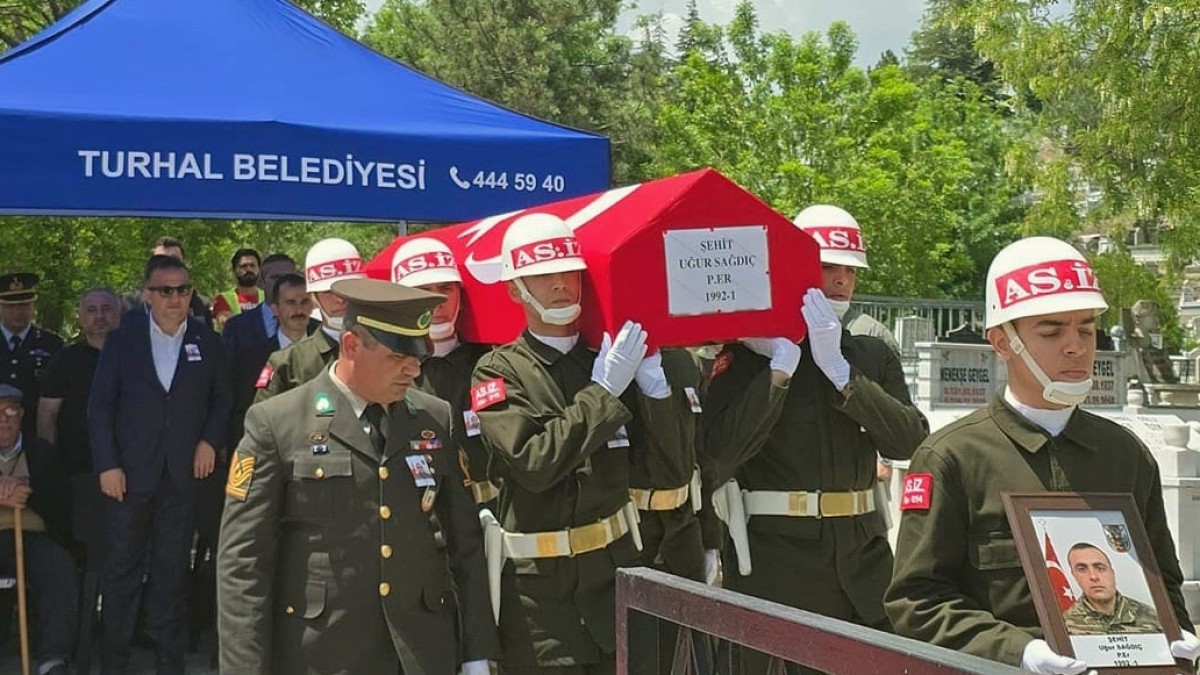 Şehit cenazesi 14 yıl sonra İstanbul'a nakledildi