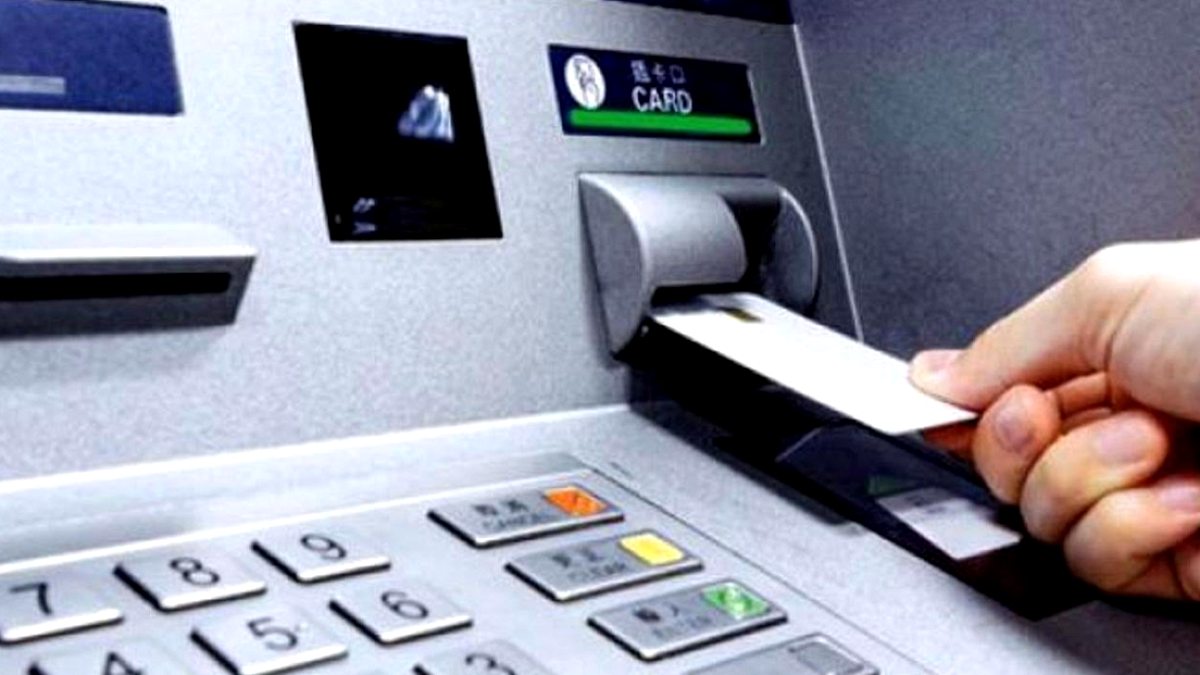 Bankamatiklerin Kart Yutmasının Ardındaki Güvenlik Sırrı Ortaya Çıktı