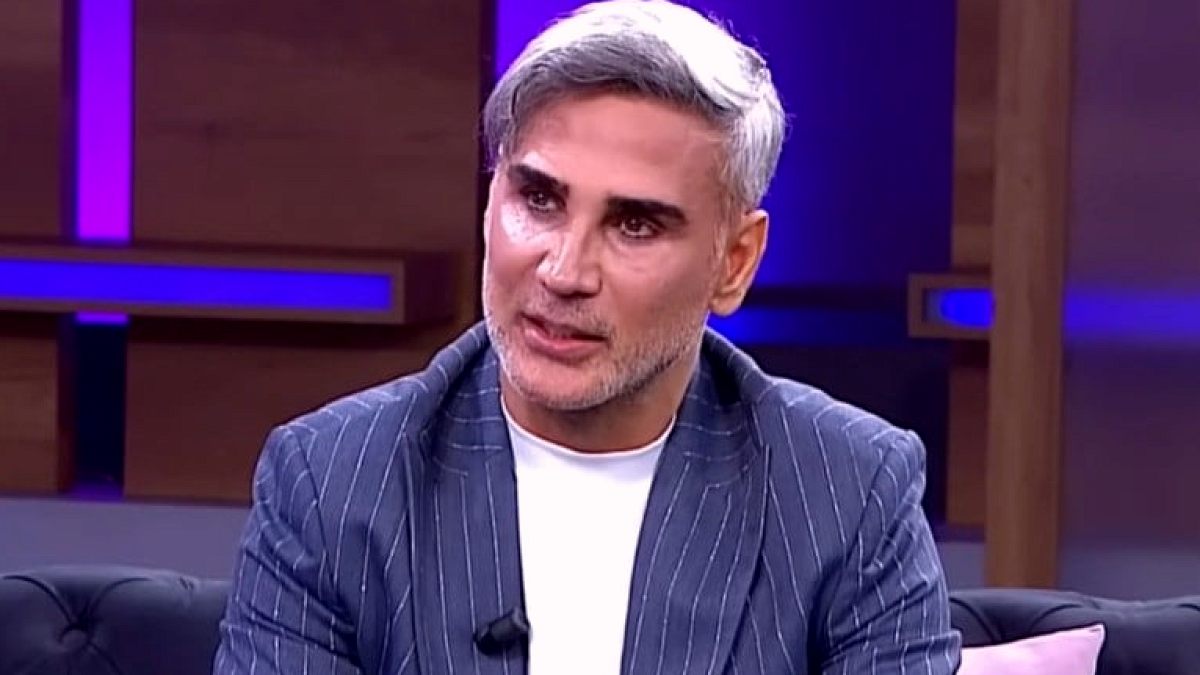 Ünlü Şarkıcı Doğuş'tan Sarsıcı Çocukluk İtirafı: Yetiştirme Yurdunda Yaşadığı Büyük Travma