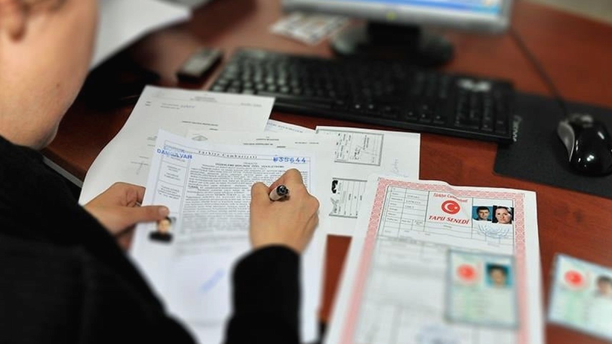 Tapuda İmza Atmadan Önce Dikkat: Bir İmza Her Şeyi Değiştirebilir