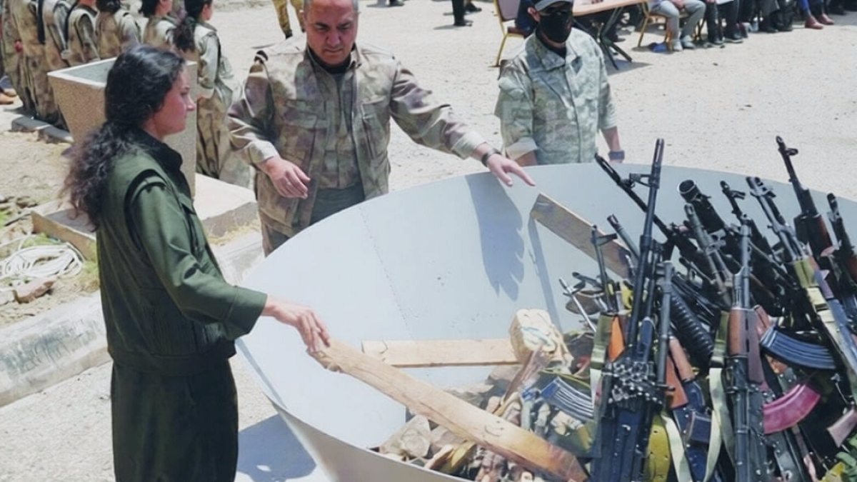 PKK'dan Silah Bırakma Takvimi Bekleniyor: MİT ve Kandil Teması İddiası