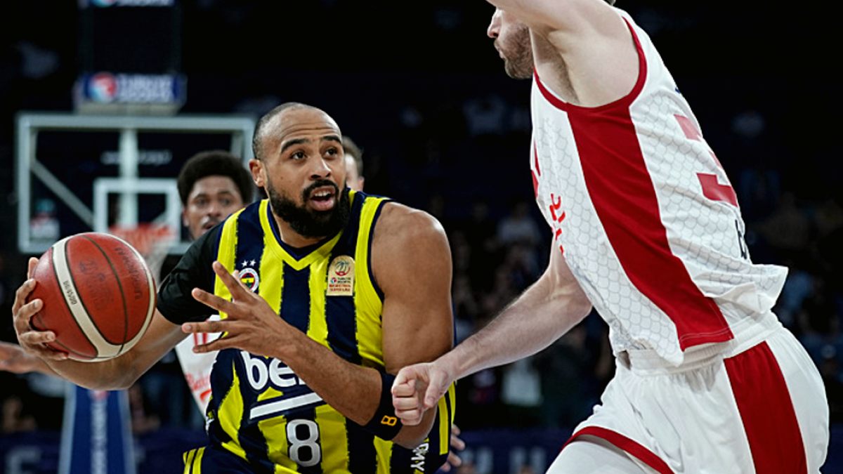 Fenerbahçe Beko Normal Sezonu Zirvede Noktaladı
