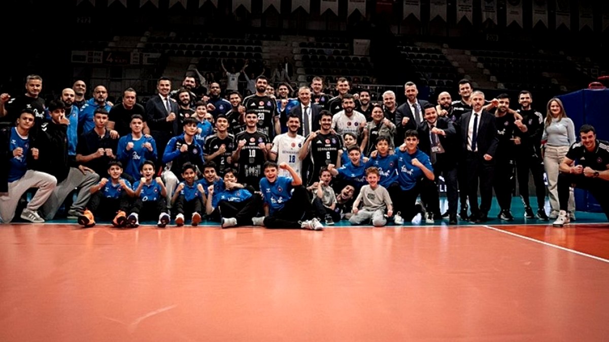 Ziraat Bankkart CEV Kupası'nda Final Yolunda