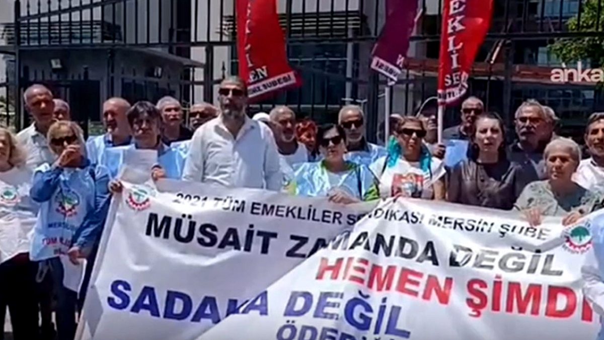 Memur Emeklileri Seyyanen Zam İçin Anayasa Mahkemesi'ne Başvurdu