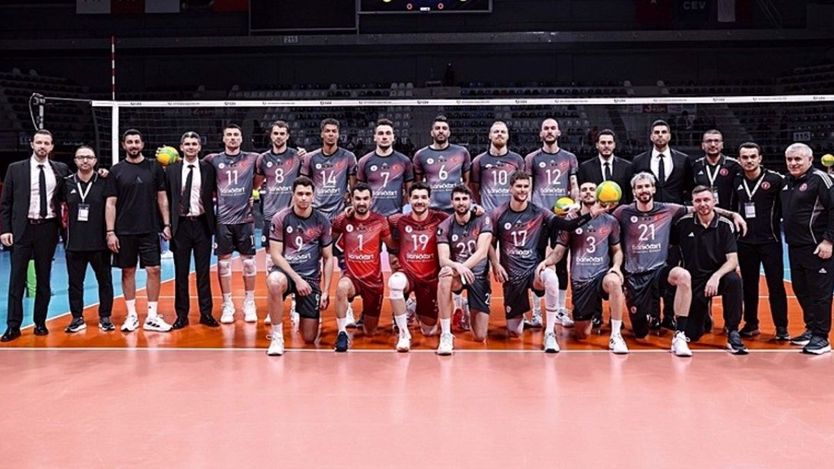 Ziraat Bankkart, CEV Şampiyonlar Ligi'nde Bronz Madalyayı Kapattı