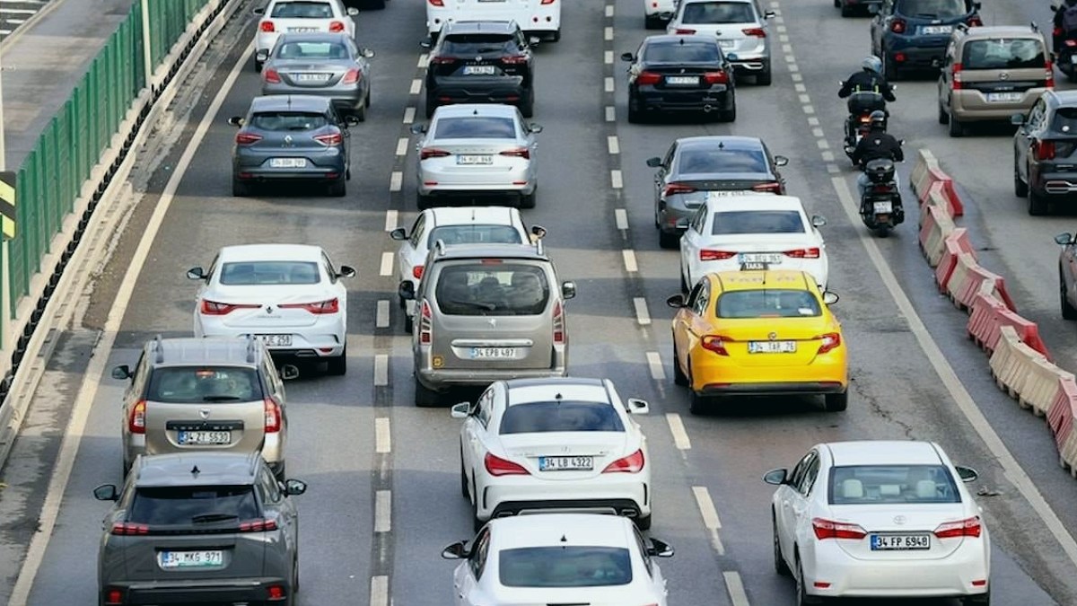 Nisan Ayında Trafiğe Kayıtlı Araç Sayısında Artış Gözlemlendi