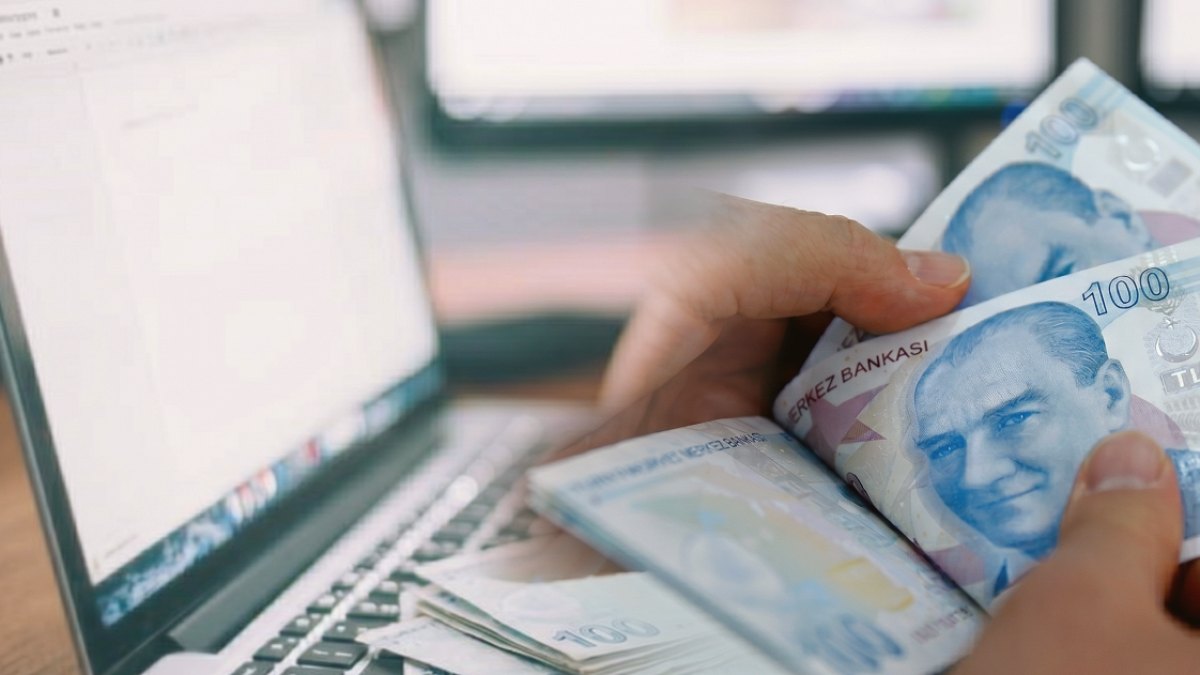 Haziran Ayı Maaşlarına Ek Gelir: Resmi Tatil ve Bayram Mesaileri Ödenecek