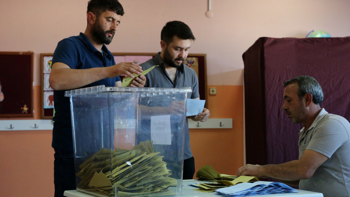 Altı Beldede Yapılan Seçimler Sonrası 'Taşınan Seçmen' Tartışması Alevlendi